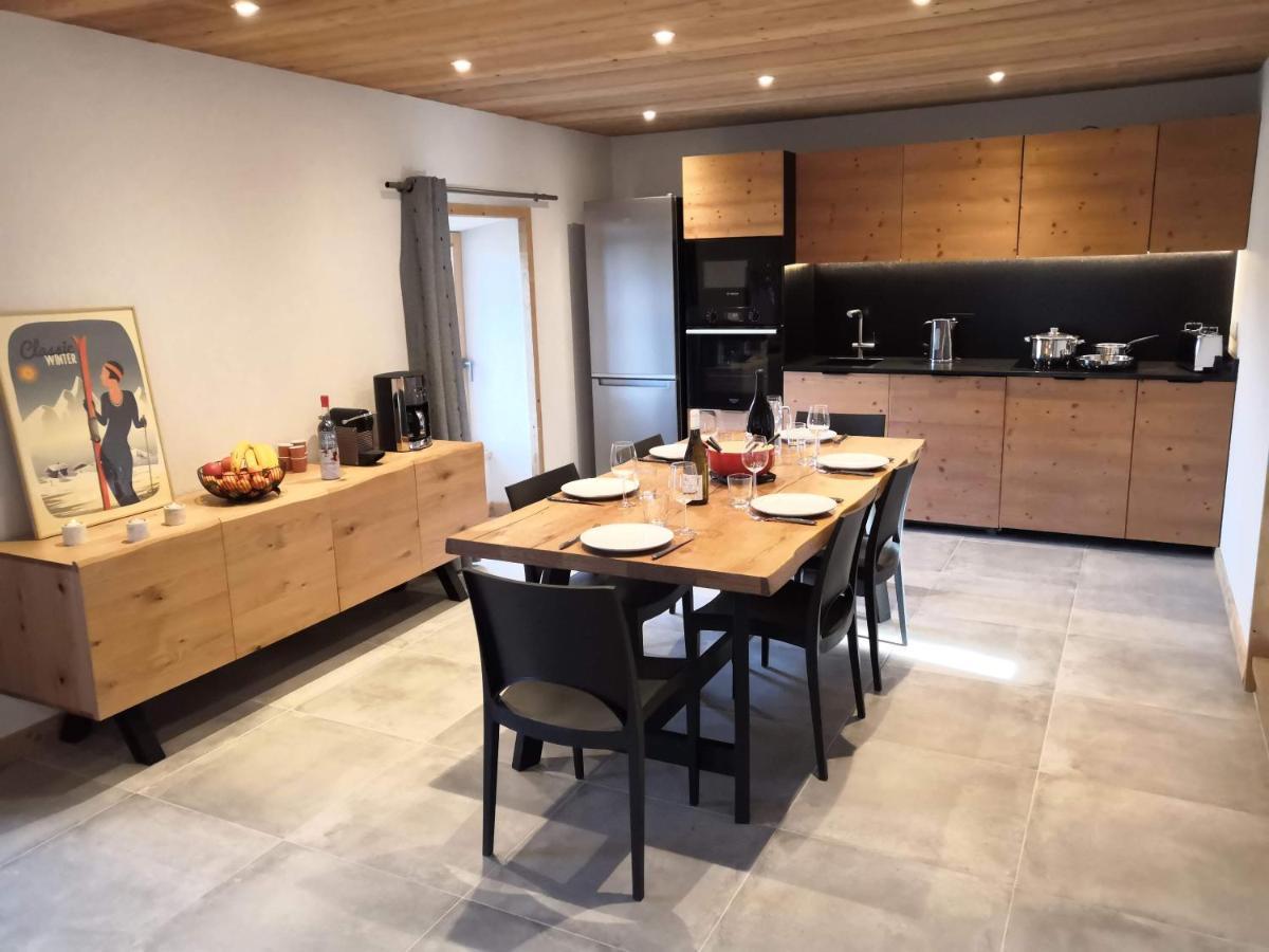 Chez Leon, Jacuzzi Et Sauna Des Le 1Er Septembre 2025 Samoens Bagian luar foto