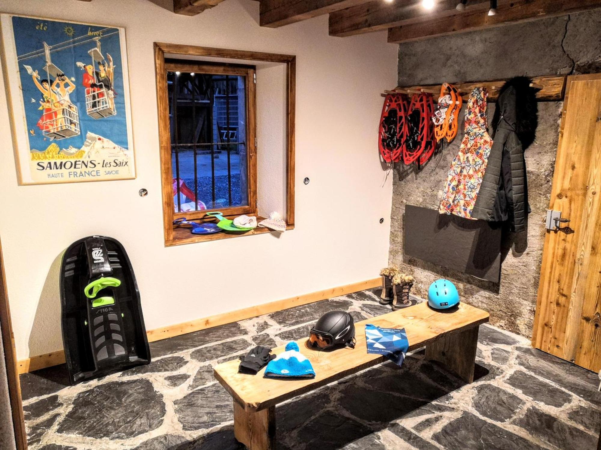 Chez Leon, Jacuzzi Et Sauna Des Le 1Er Septembre 2025 Samoens Bagian luar foto